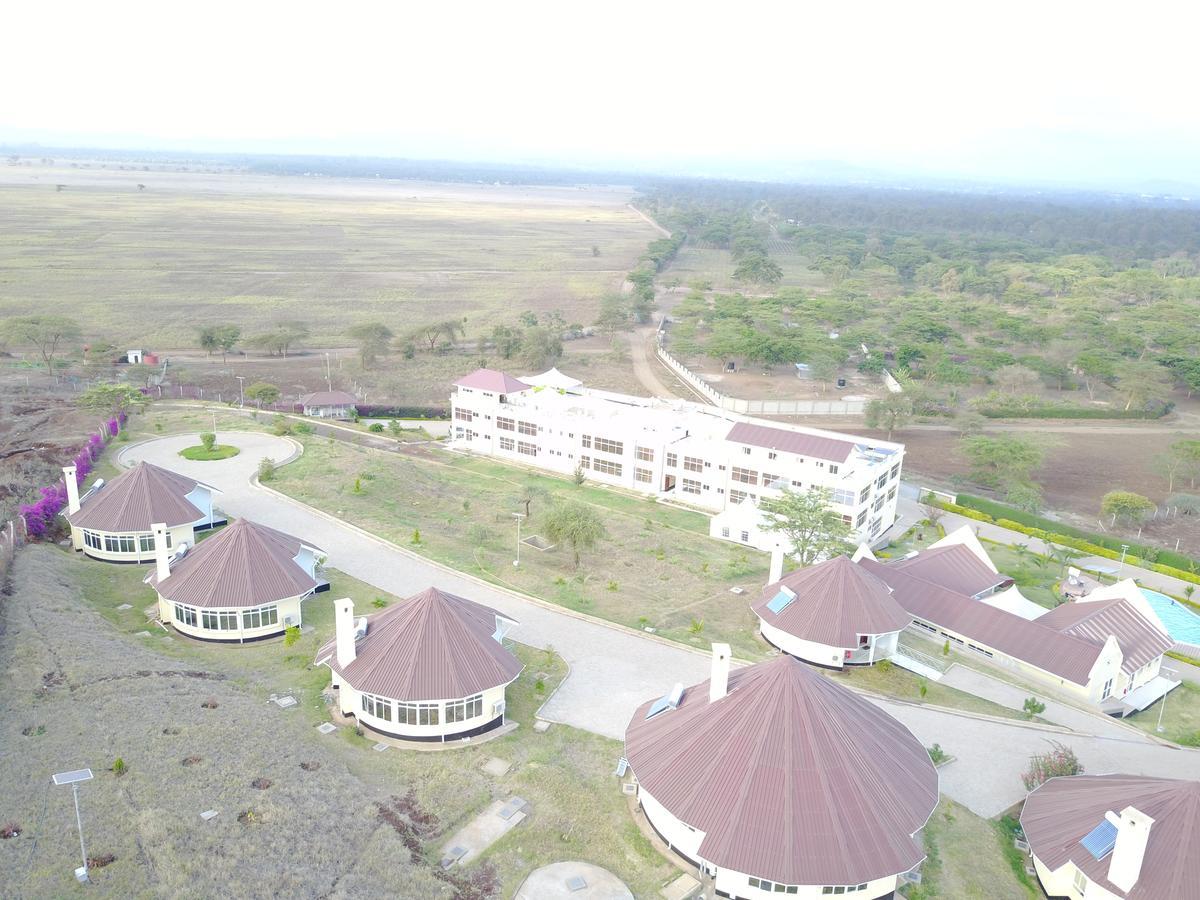 A1 Hotel And Resort Аруша Экстерьер фото