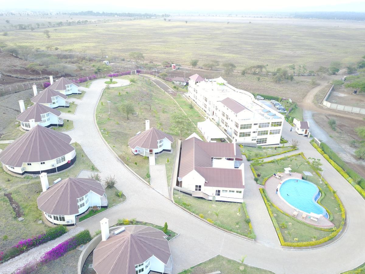 A1 Hotel And Resort Аруша Экстерьер фото