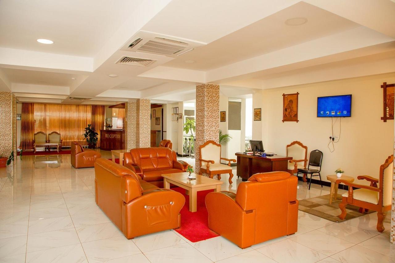 A1 Hotel And Resort Аруша Экстерьер фото